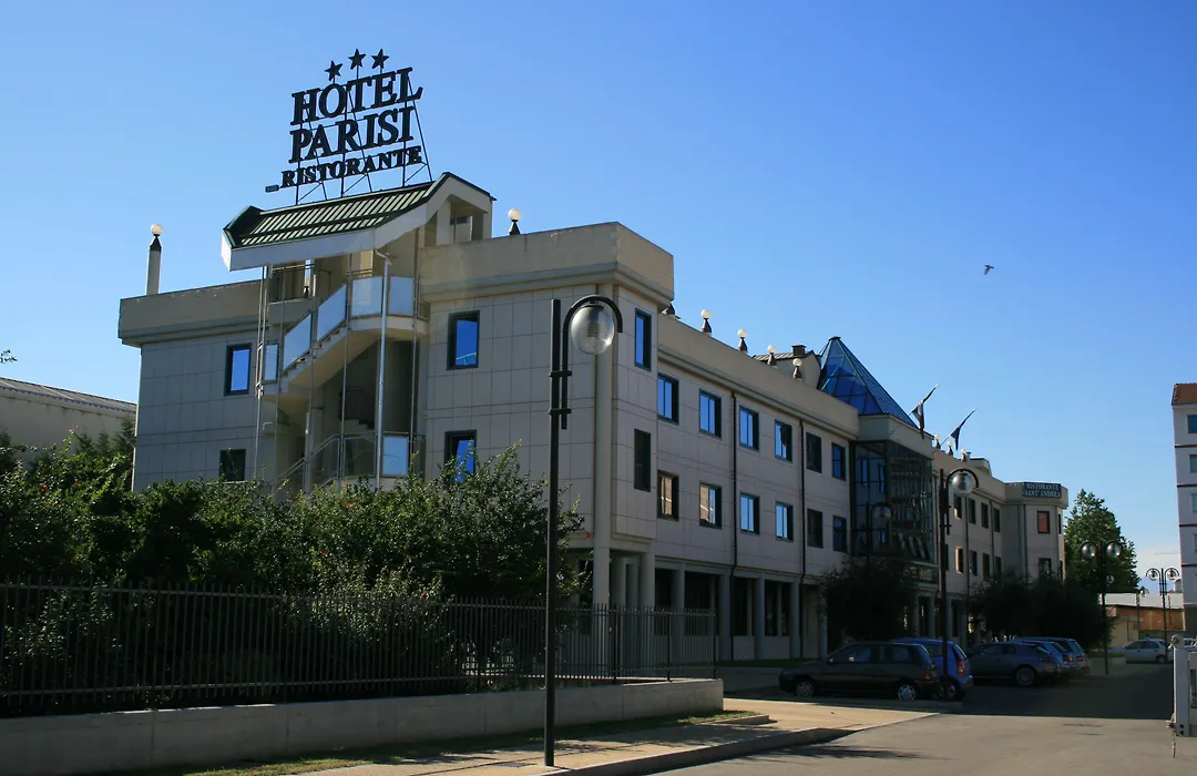 Hotel Parisi-1