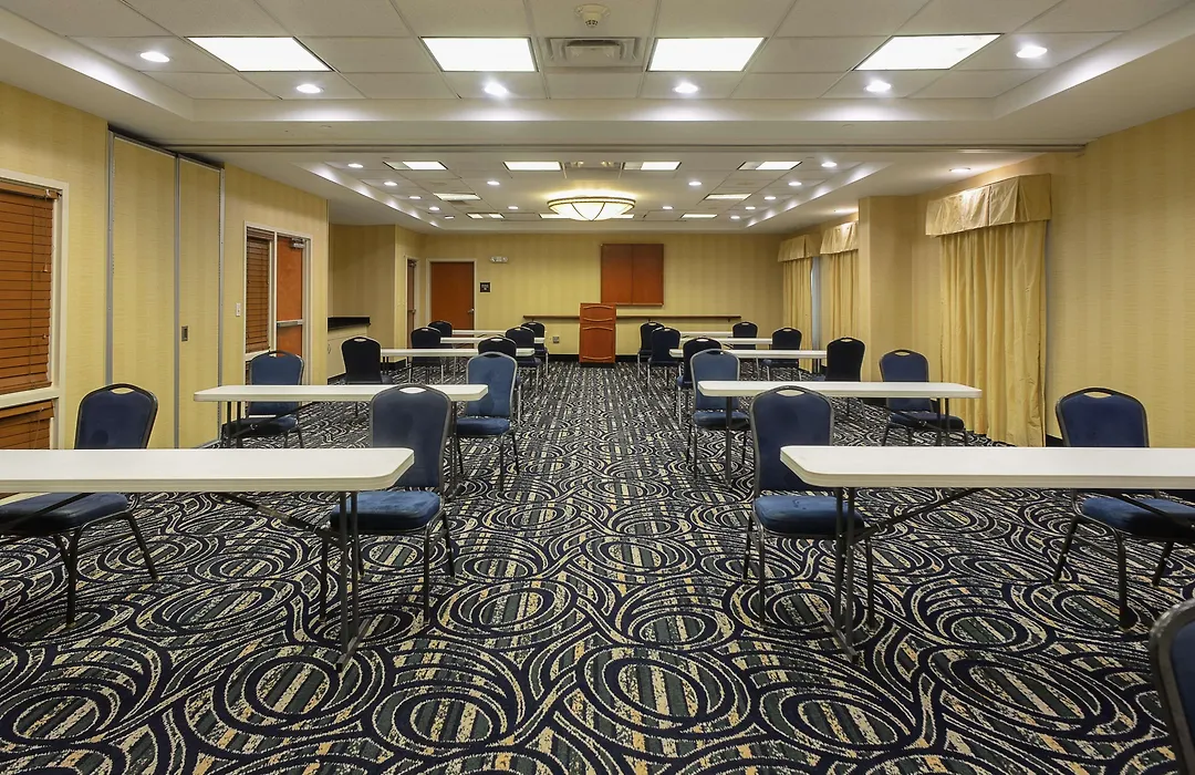 Hampton Inn & Suites Atlanta-Six Flags-1