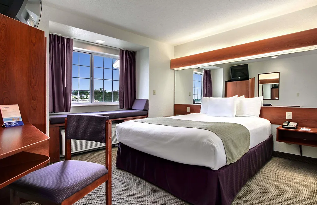 Microtel Inn & Suites By Wyndham Bridgeport-1