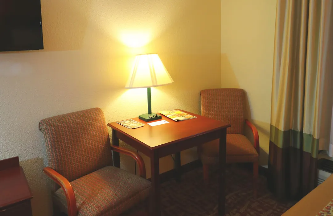 Jefferson Inn Dandridge-1