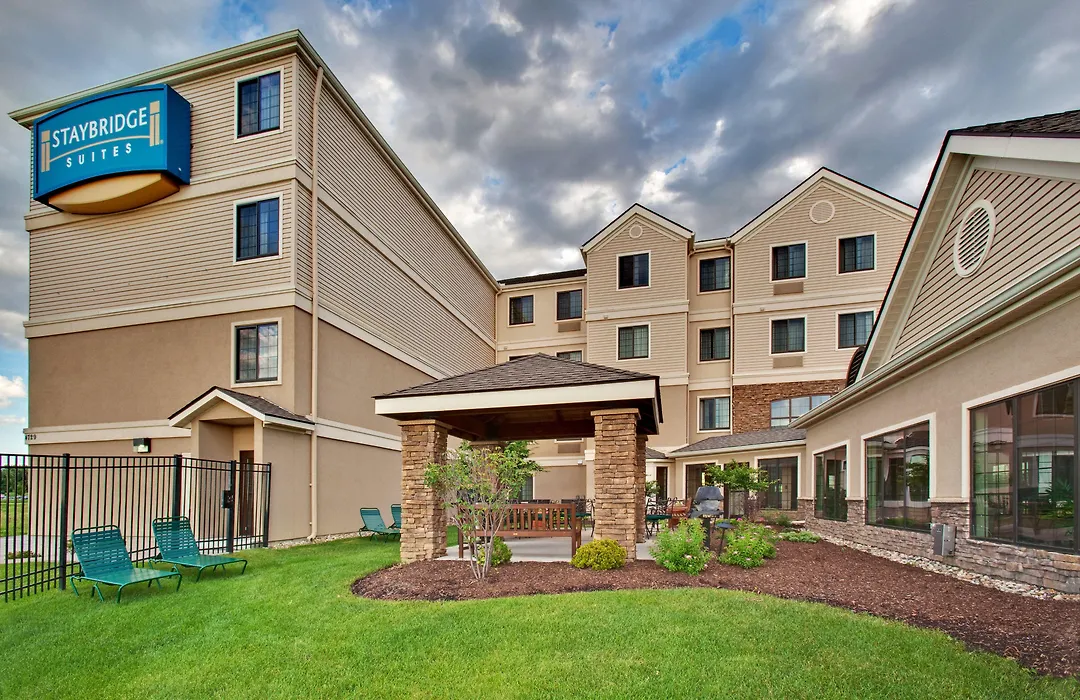 Staybridge Suites Davenport By Ihg-1
