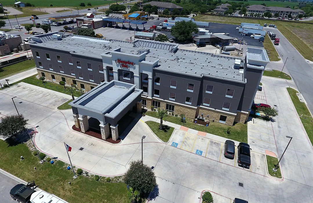Hampton Inn Seguin-1