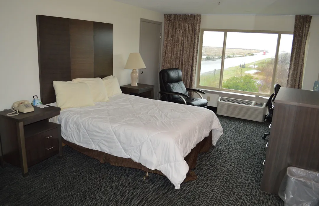 Oceanview Inn At The Arch-1