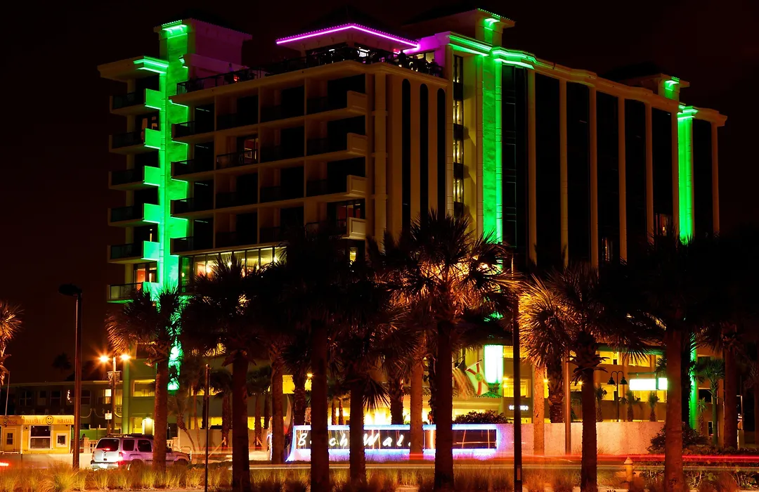 Pier House 60 Clearwater Beach Marina Hotel-1