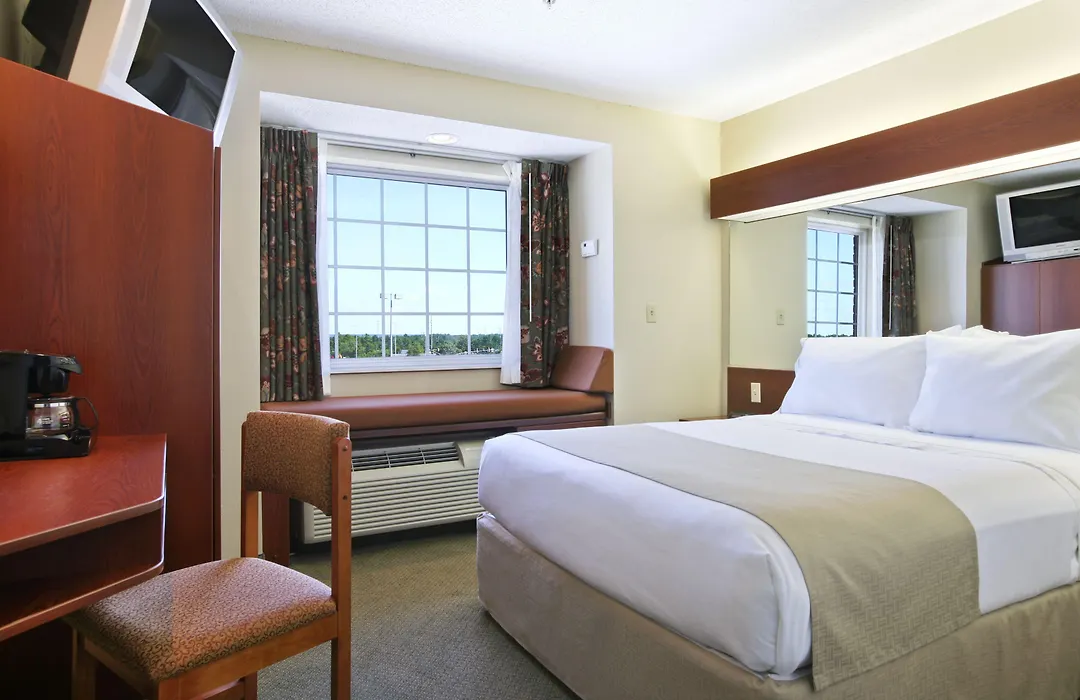 Microtel Inn & Suites By Wyndham Hattiesburg-1
