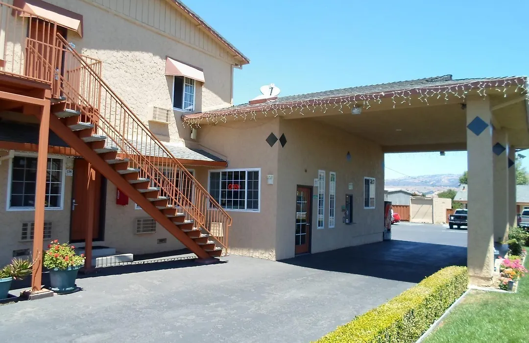 Economy Inn Morgan Hill-1