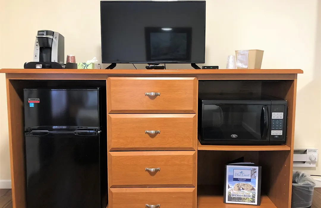 Blue Coast Inn & Suites-1