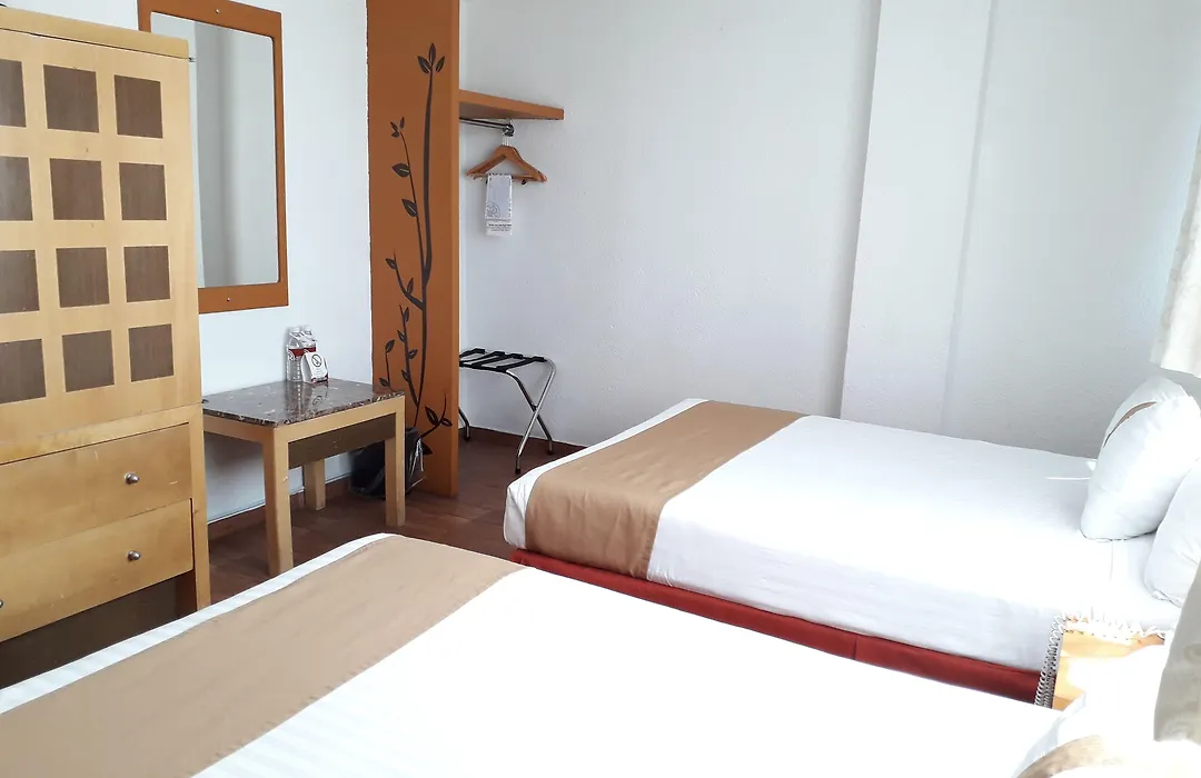 Hotel Napoles-1