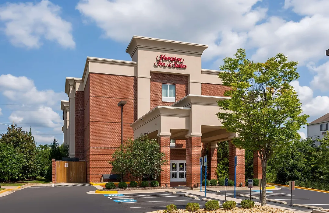 Hampton Inn & Suites Herndon-Reston-1