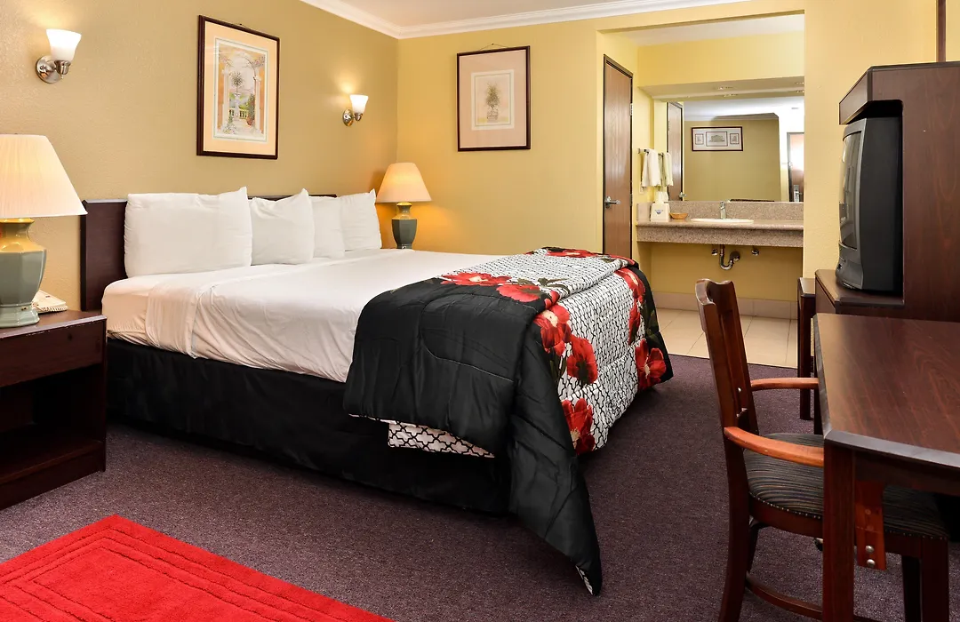 Americas Best Value Inn Pasadena-1