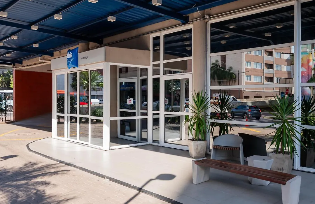 Ibis Budget Porto Alegre - Super Economico-1