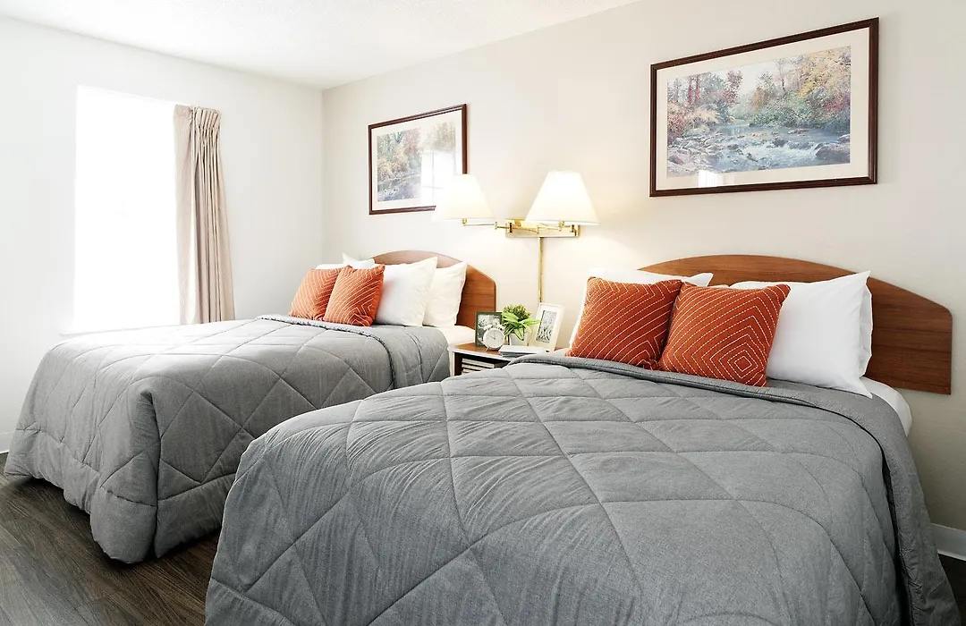 Intown Suites Extended Stay Phoenix Az - Gilbert-1