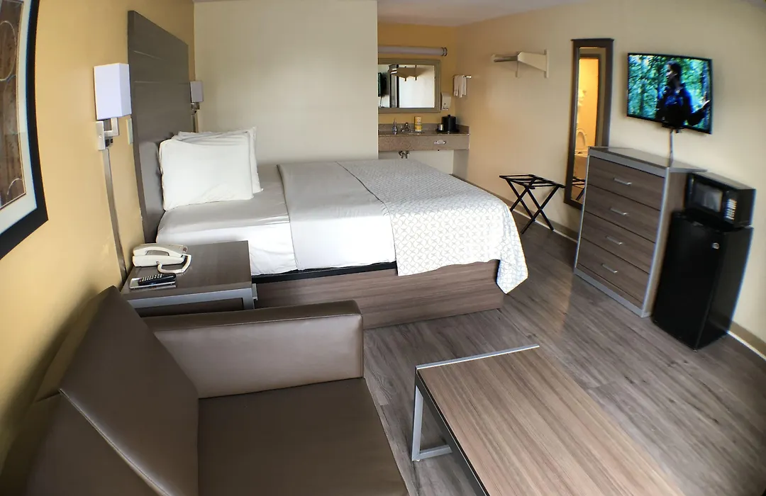 Southern Inn Lumberton-1
