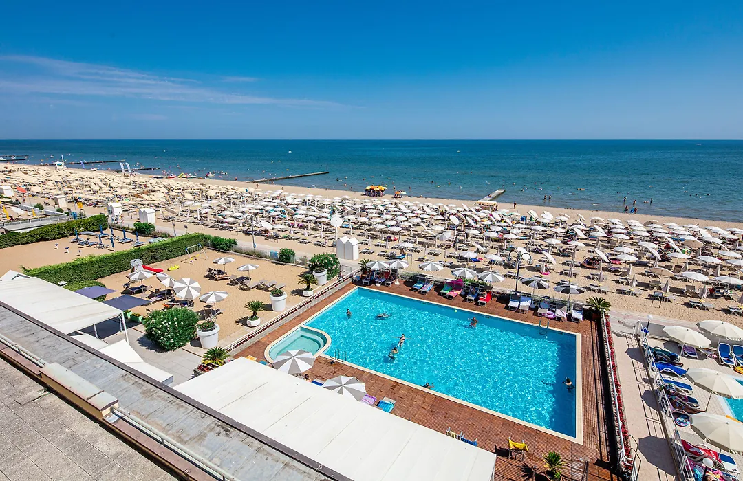 Hotel Astor-1