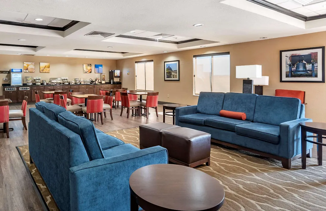 Comfort Inn & Suites Clinton - Jackson West-1