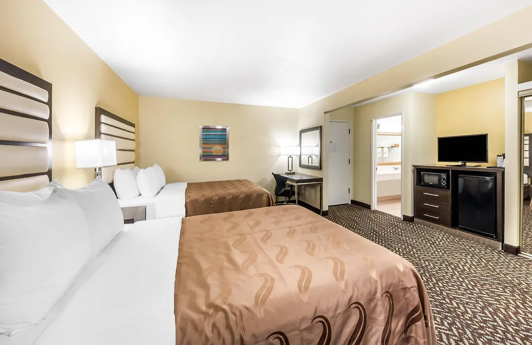 Quality Inn & Suites Capitola By The Sea-1