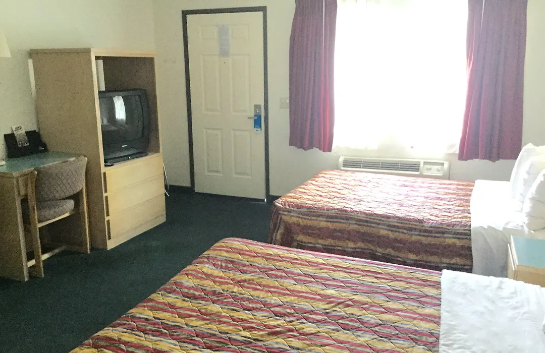 Rodeway Inn Beaumont-1