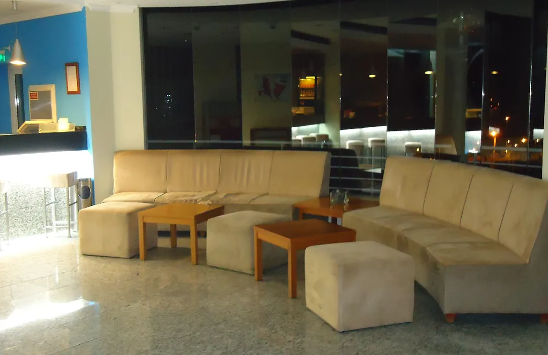 Hotel Pombeira-1