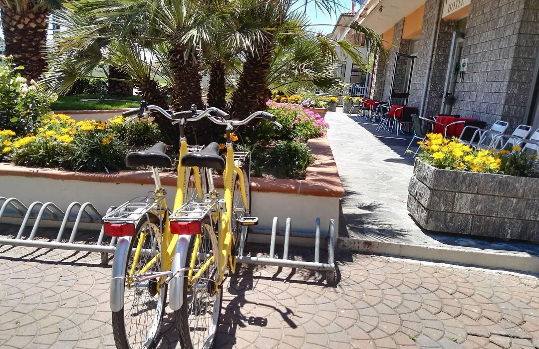 Hotel Trasimeno-1