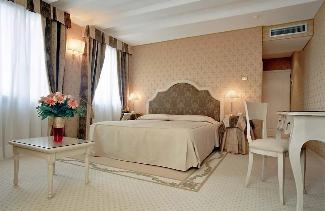 Acca Hotel-1