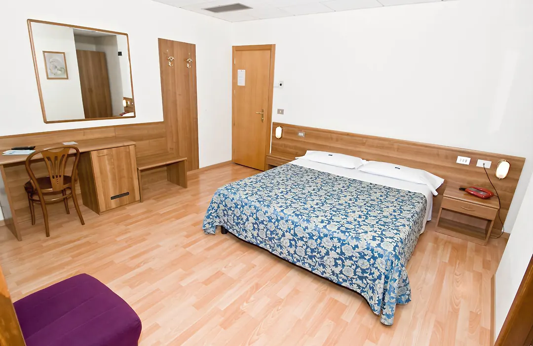 Hotel Europa-1