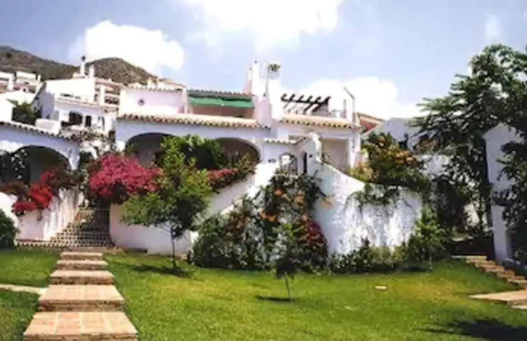 El Capistrano Sur-1