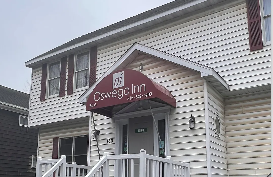 Oswego Inn-1