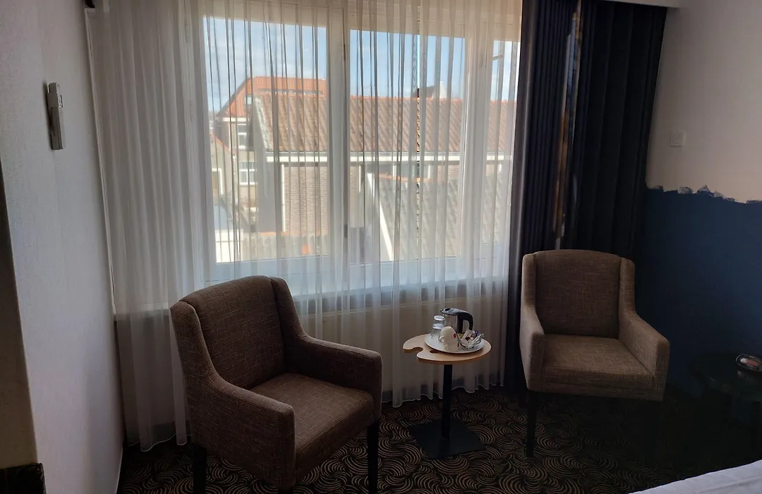 Hotel de Koophandel-1