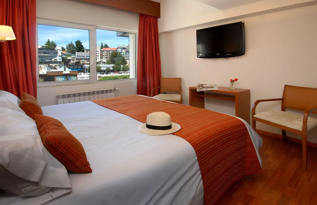 Hotel Tirol-1