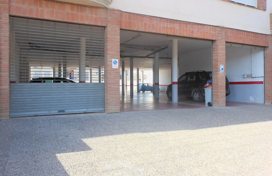 Hostal Can Pou-1