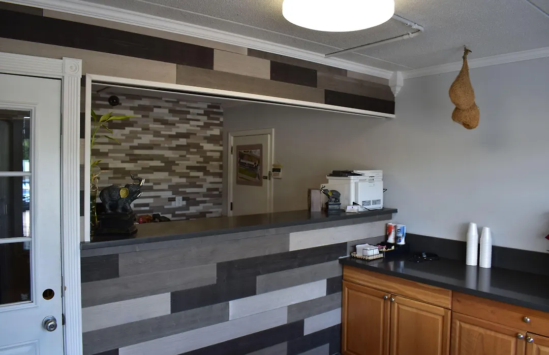 Inn Of Lenoir Motor Lodge-1