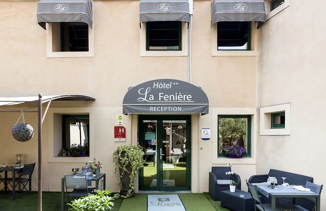 Logis Hôtel La Fenière-1