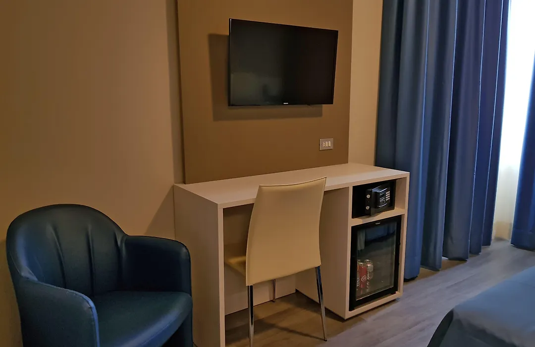Hotel Oleggio Malpensa-1