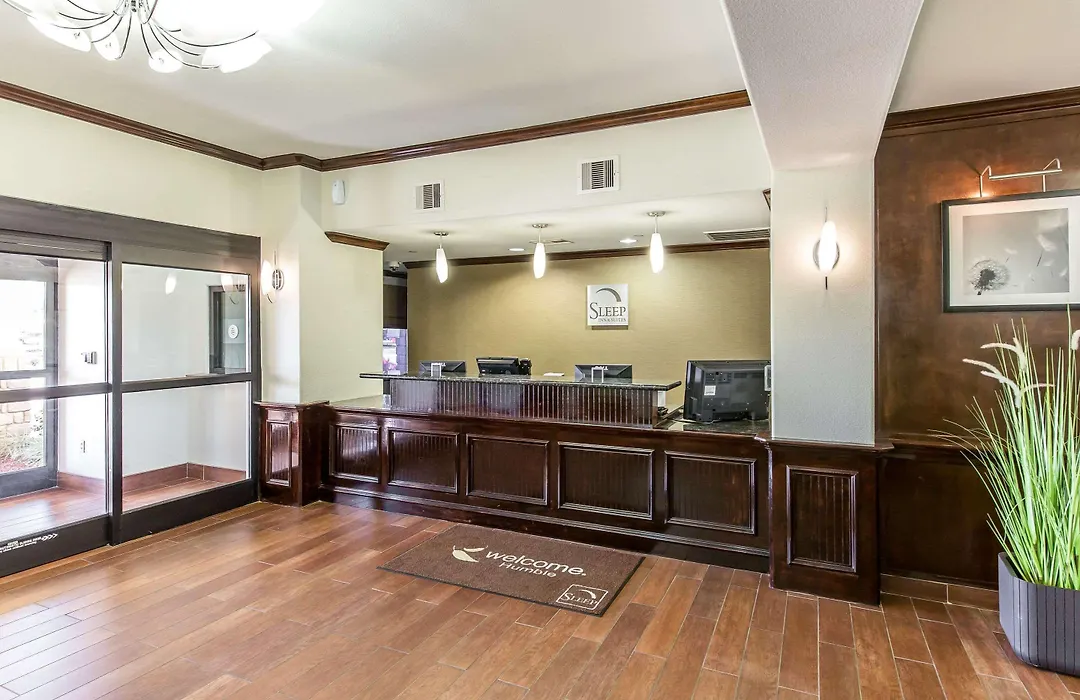 Sleep Inn & Suites Bush Intercontinental - Iah East-1