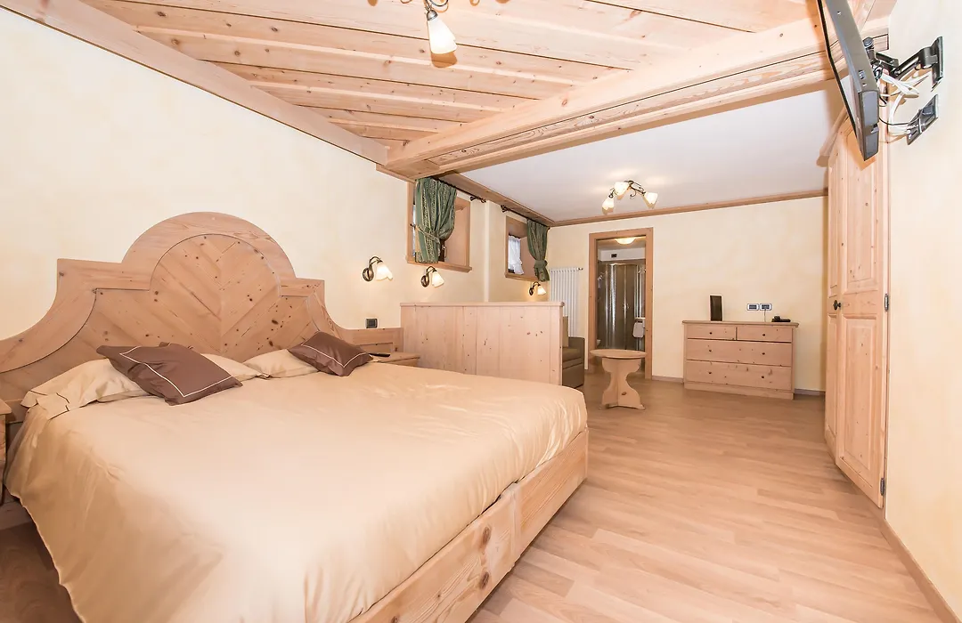 Hotel Capriolo-1