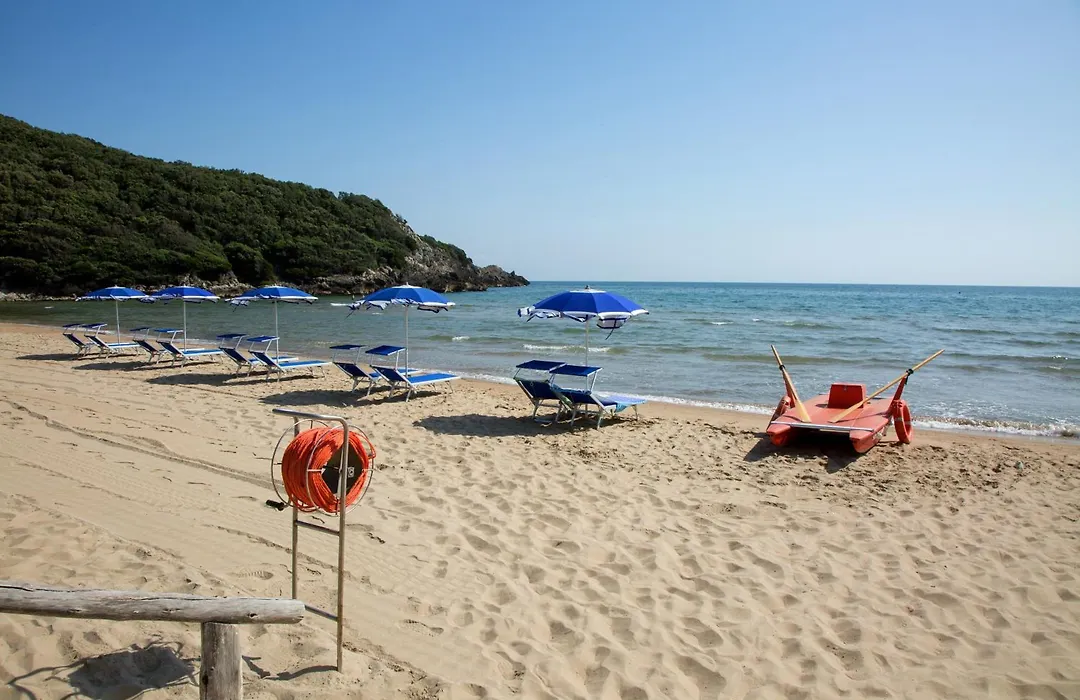 Torre San Vito Beach Hotel 3S-1