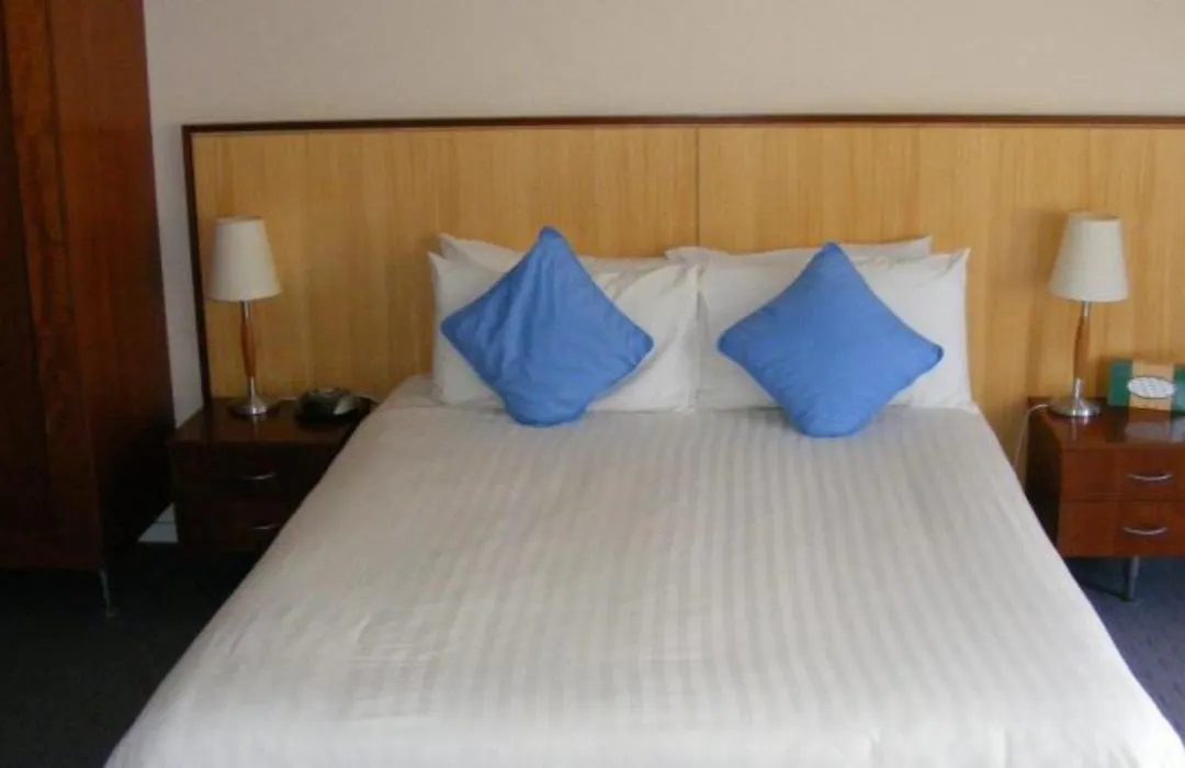 Ocean Beach Hotel-1