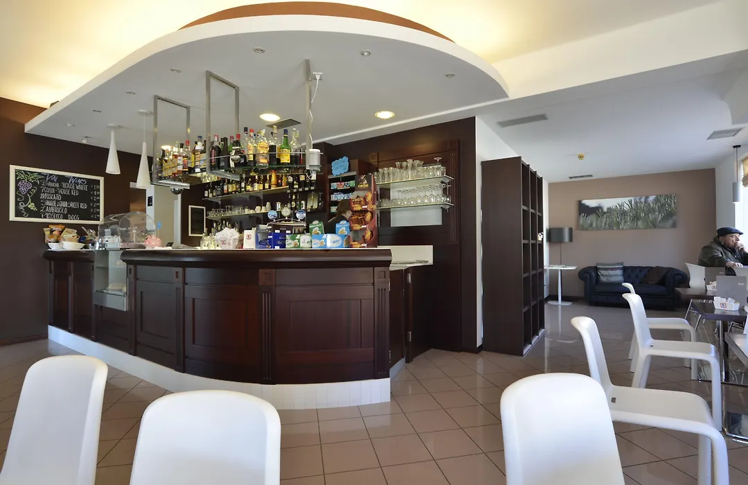 Hotel Oliva-1