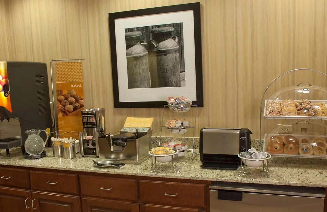 Hampton Inn - Burlington-1