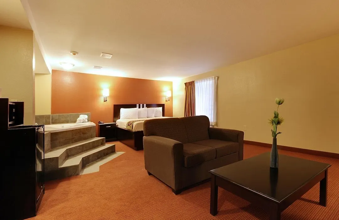 Americas Best Value Inn Caldwell-1