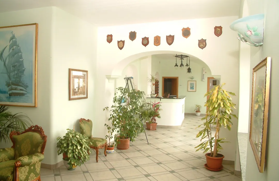 Hotel La Ginestra-1