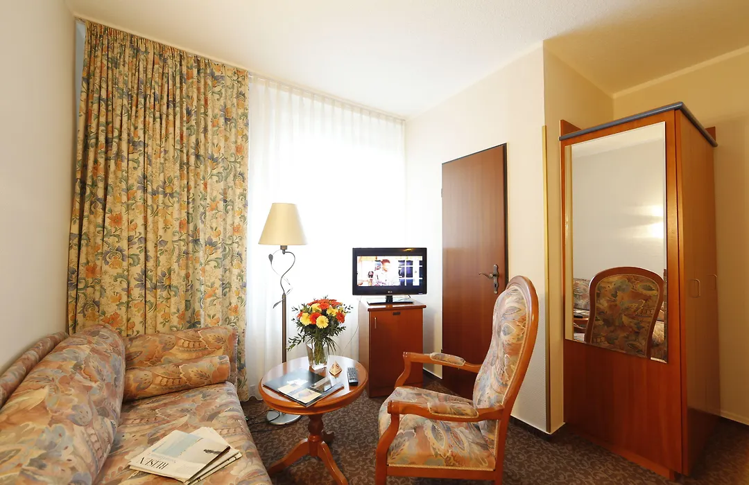 Hotel Karl Noss-1