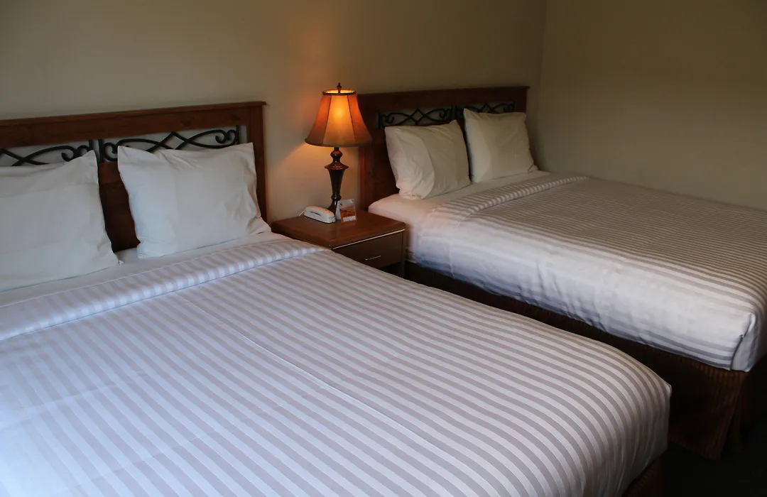 Lake Country Inn-1