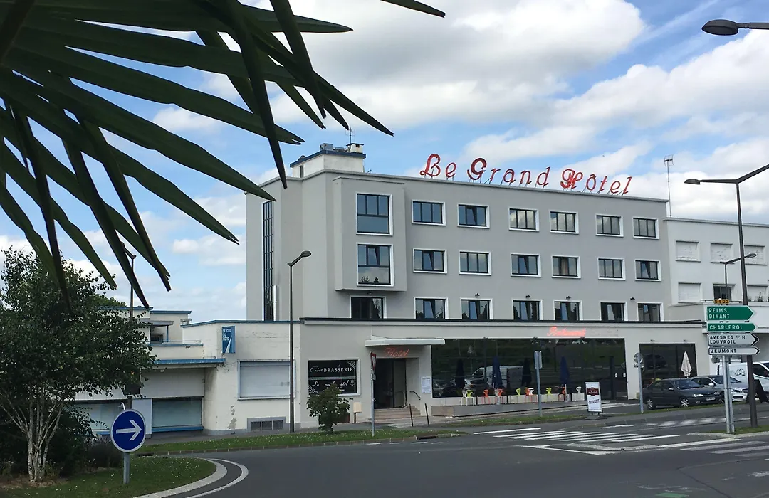 Le Grand Hotel-1
