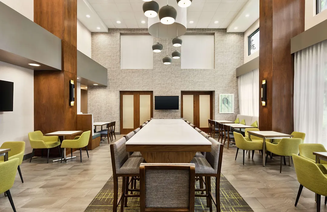 Hampton Inn & Suites Tacoma/Puyallup-1