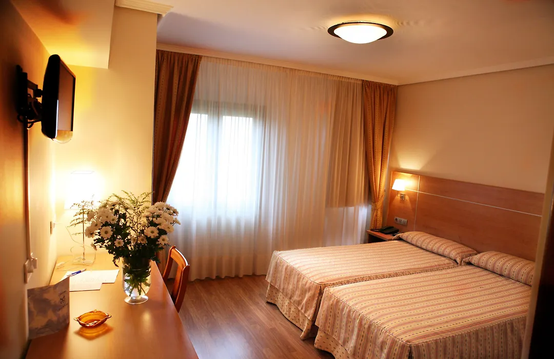 Hotel Las Anclas-1