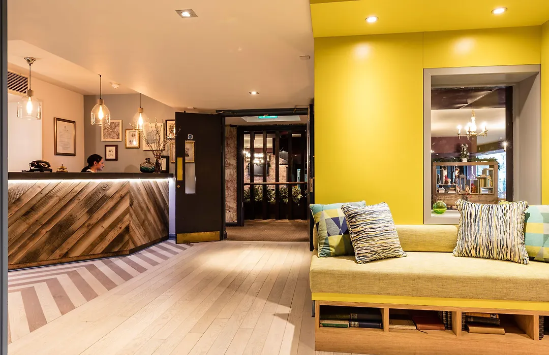 The Alexander Pope Hotel-1