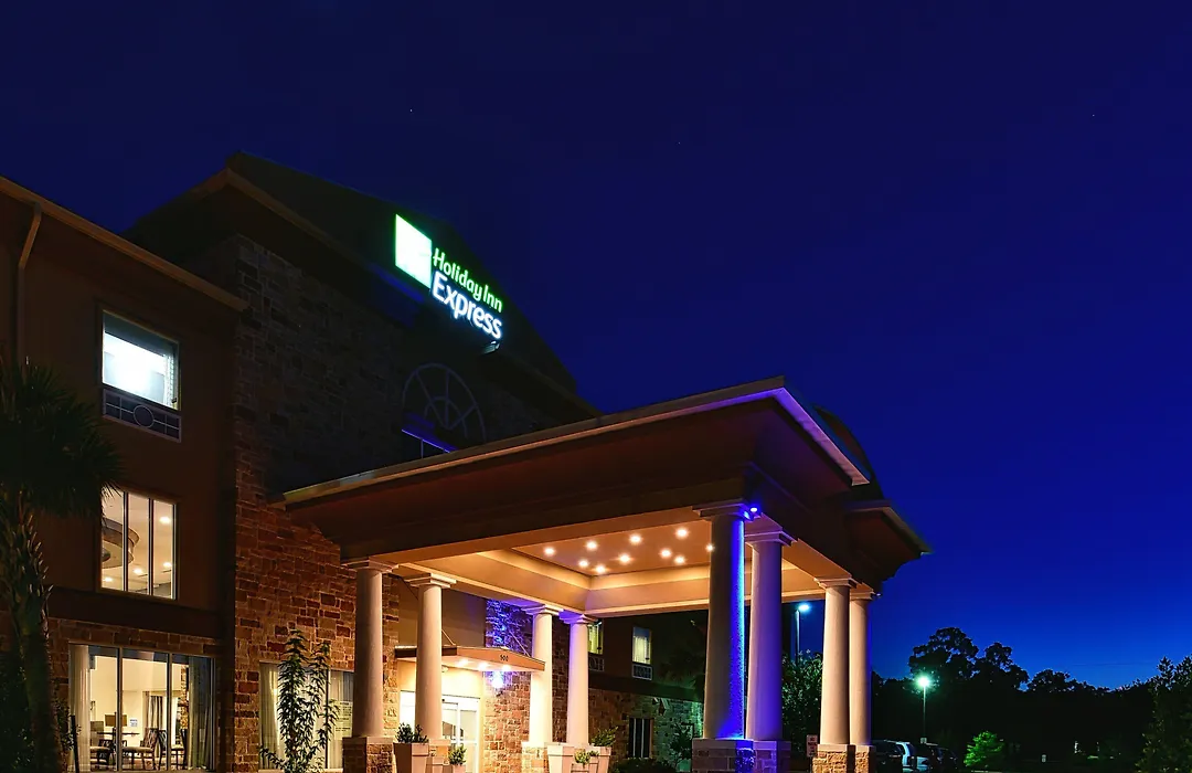 Holiday Inn Express & Suites Fredericksburg By Ihg-1