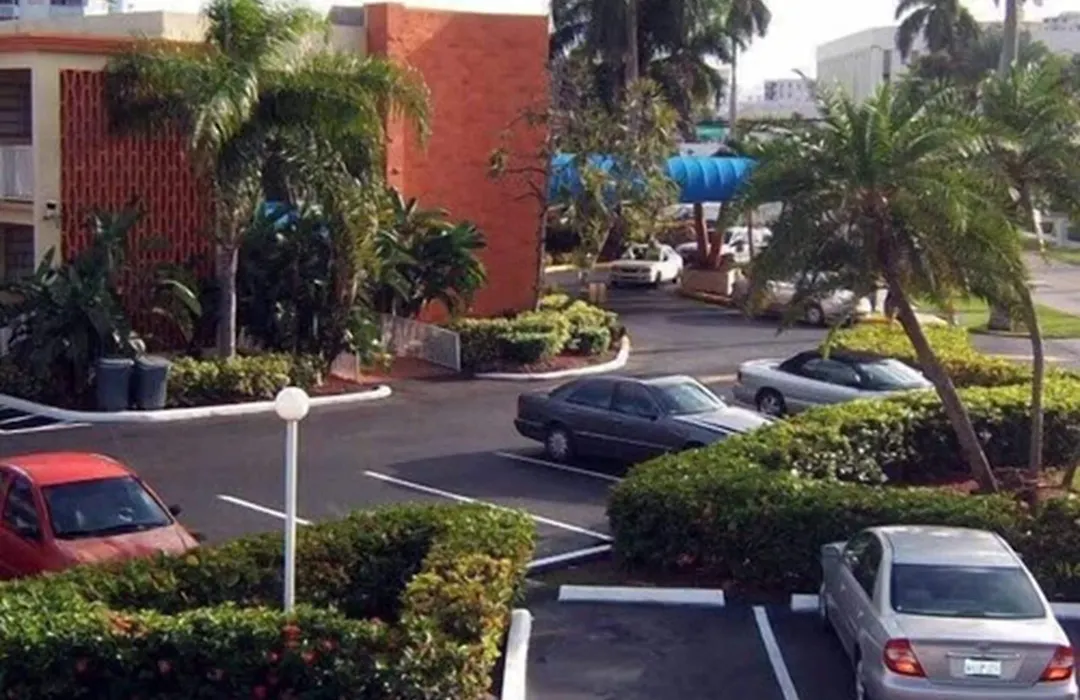 Knights Inn Hallandale-1