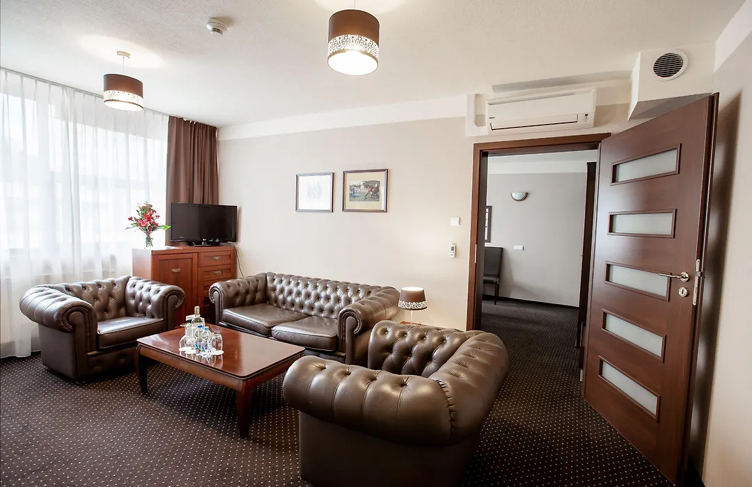 Hotel Diament Spodek-1